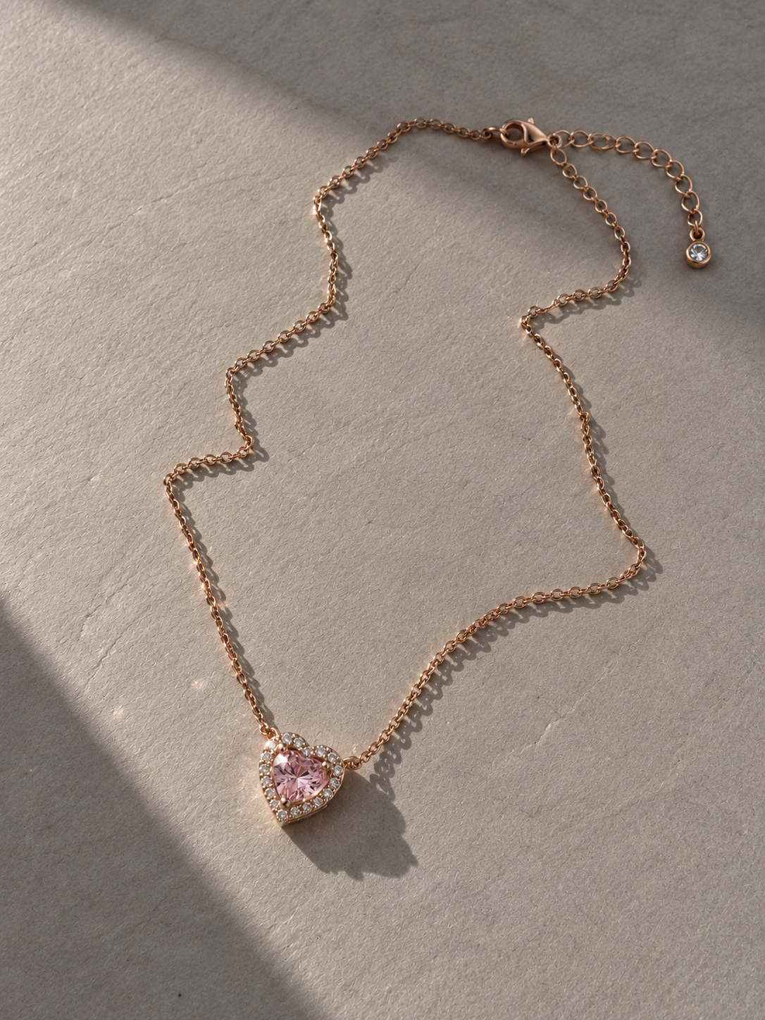 heart locket necklace, photo 2 of 5